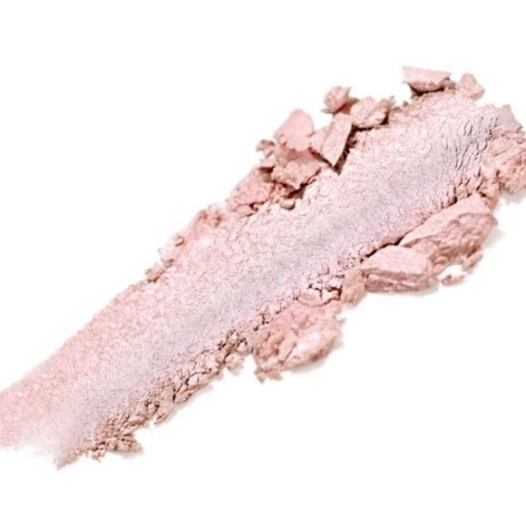 BECCA Limited Edition Shimmering Skin Perfector Pressed Prismatic Amethyst - Picture 4 of 16